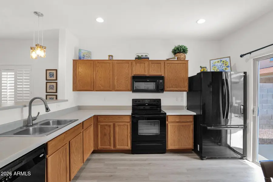 7043 W Mcmahon Way, Peoria, AZ 85345 - #3