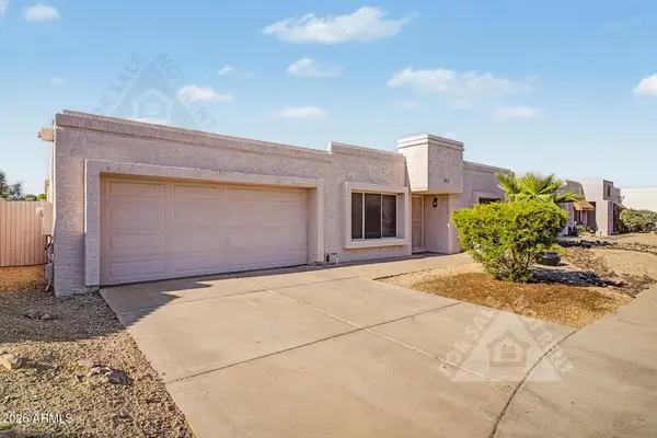 912 E Villa Rita Drive, Phoenix, AZ 85022