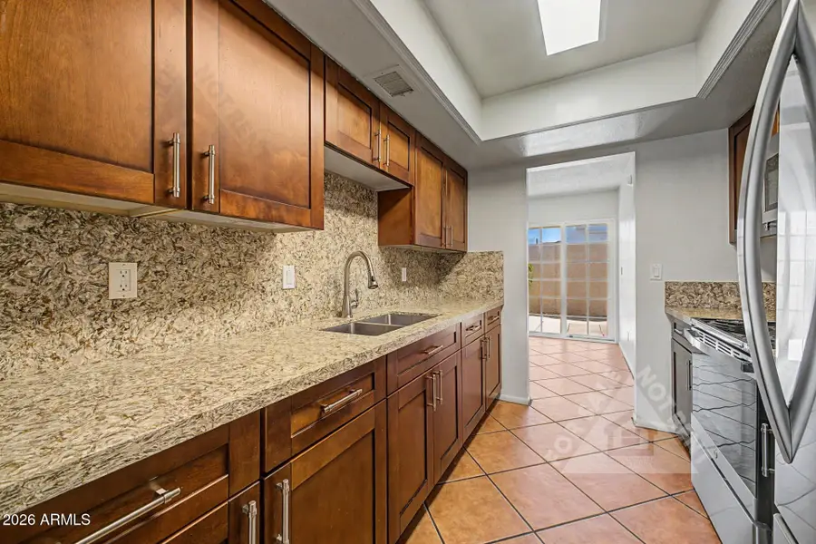 912 E Villa Rita Drive, Phoenix, AZ 85022 - #2