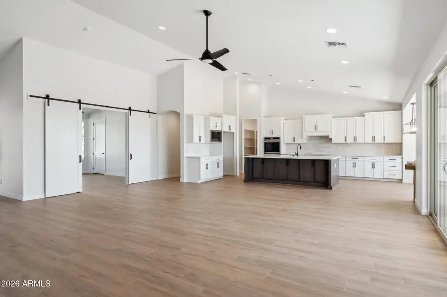 1686 E Carriage Lane, Phoenix, AZ 85086 - #2