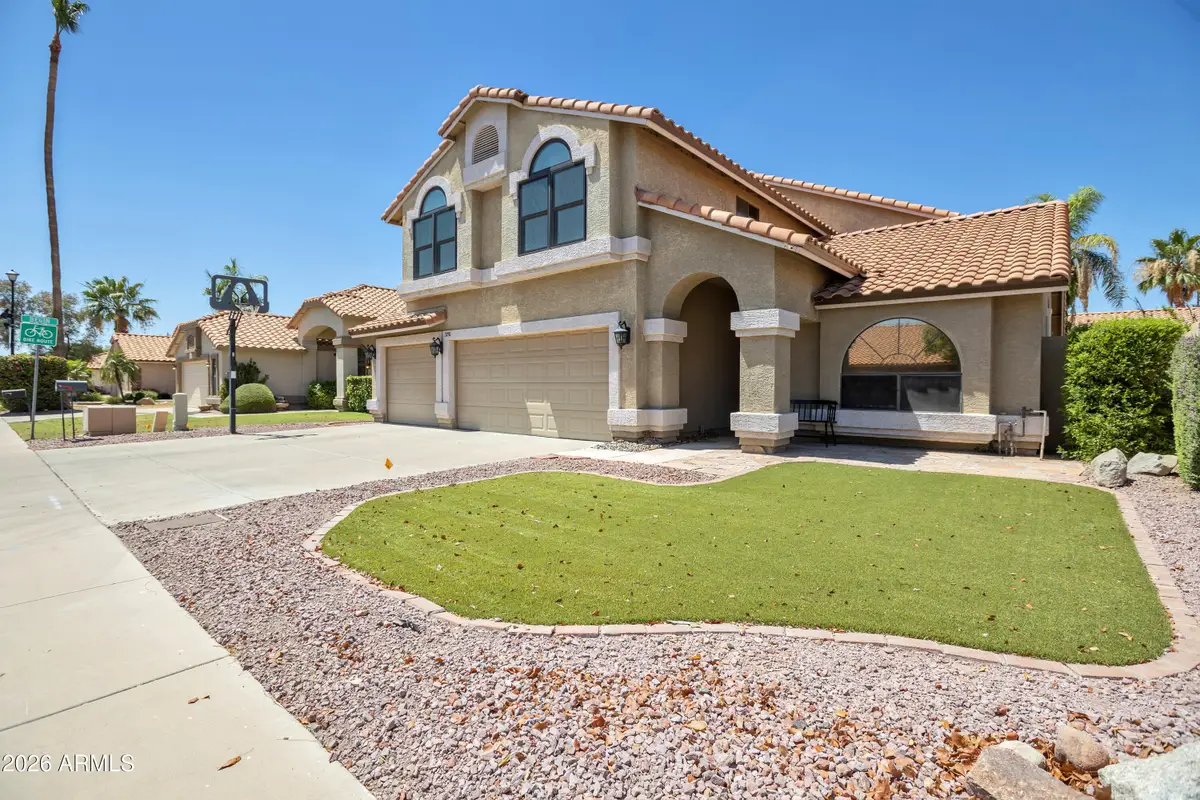 7230 W Julie Drive, Glendale, AZ 85308 - #1