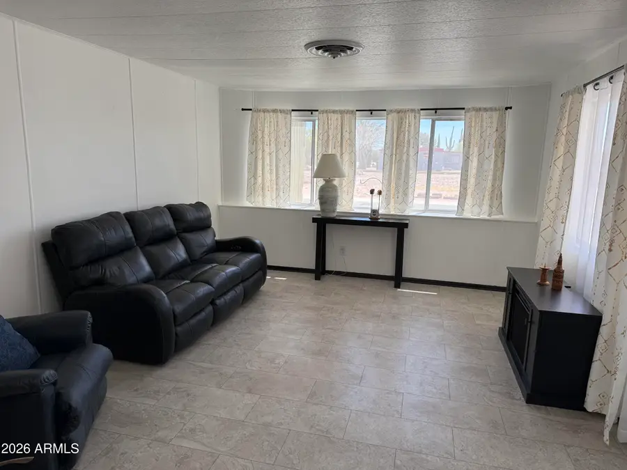 3602 N Montana Avenue, Florence, AZ 85132 - #2