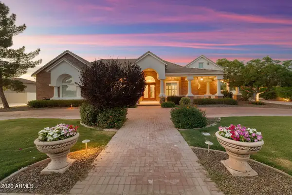 88 E Toledo Court, Gilbert, AZ 85295