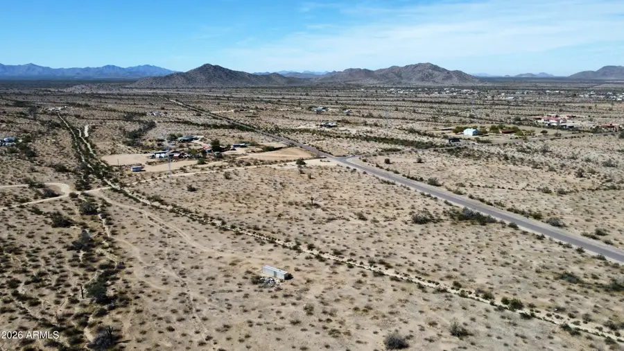 56101 W Barnes Road #E, Maricopa, AZ 85139 - #2