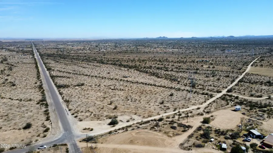 56101 W Barnes Road #E, Maricopa, AZ 85139 - #3