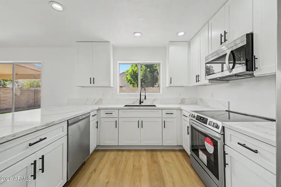 1944 E Fellars Drive, Phoenix, AZ 85022 - #2