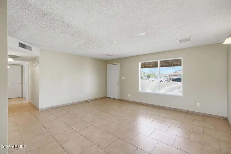7227 W San Miguel Avenue, Glendale, AZ 85303 - #3