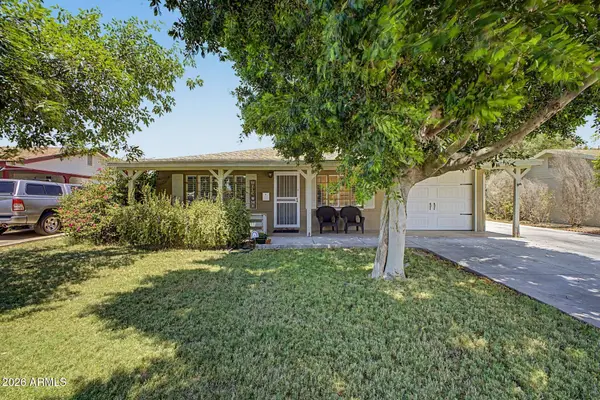 2412 W Marlette Avenue, Phoenix, AZ 85015