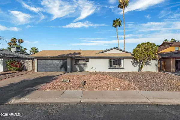 4423 S Newberry Road, Tempe, AZ 85282