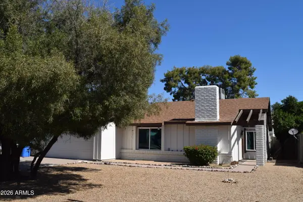 2320 W Waltann Lane, Phoenix, AZ 85023