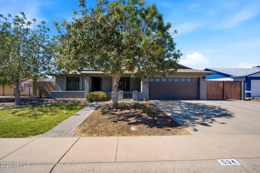 904 W Loughlin Drive, Chandler, AZ 85225 - #2