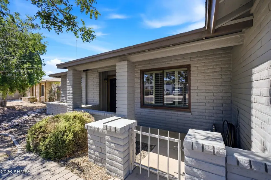 904 W Loughlin Drive, Chandler, AZ 85225 - #3