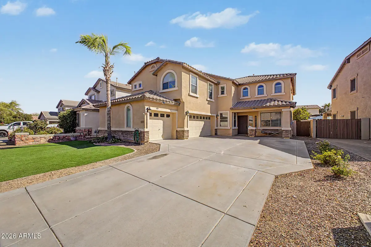 2541 E Ridge Creek Road, Phoenix, AZ 85024 - #1