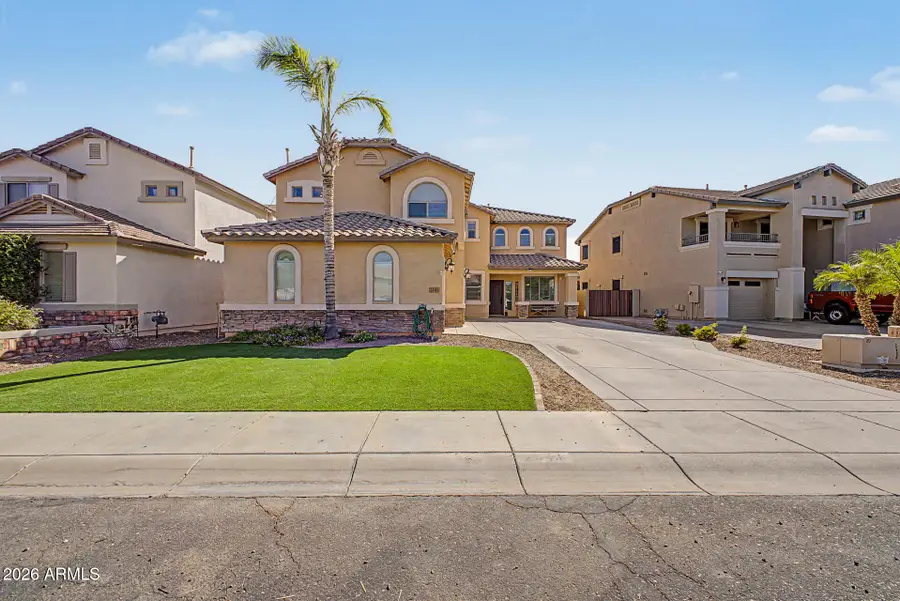2541 E Ridge Creek Road, Phoenix, AZ 85024 - #2