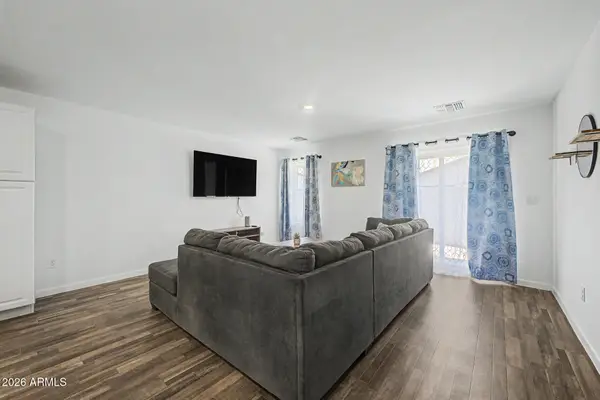 7946 S Magic Drive, Casa Grande, AZ 85193