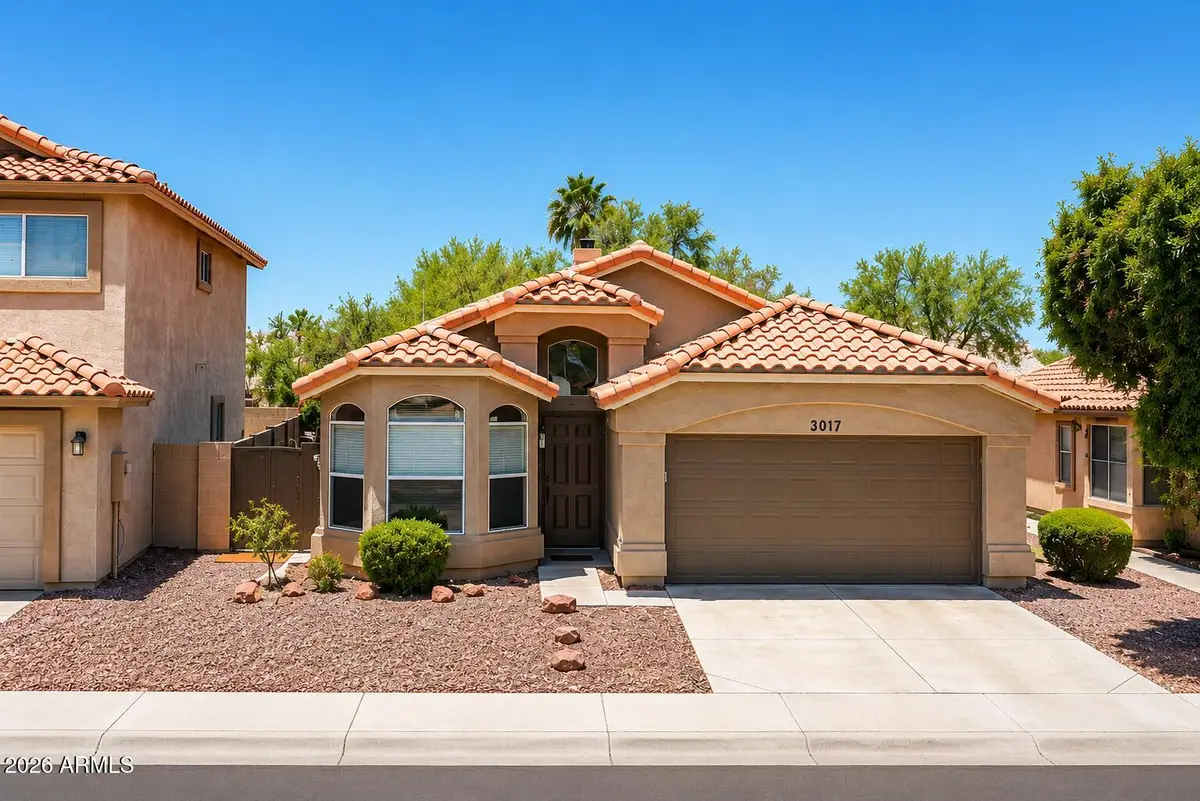 3017 E Woodland Drive, Phoenix, AZ 85048 - #1