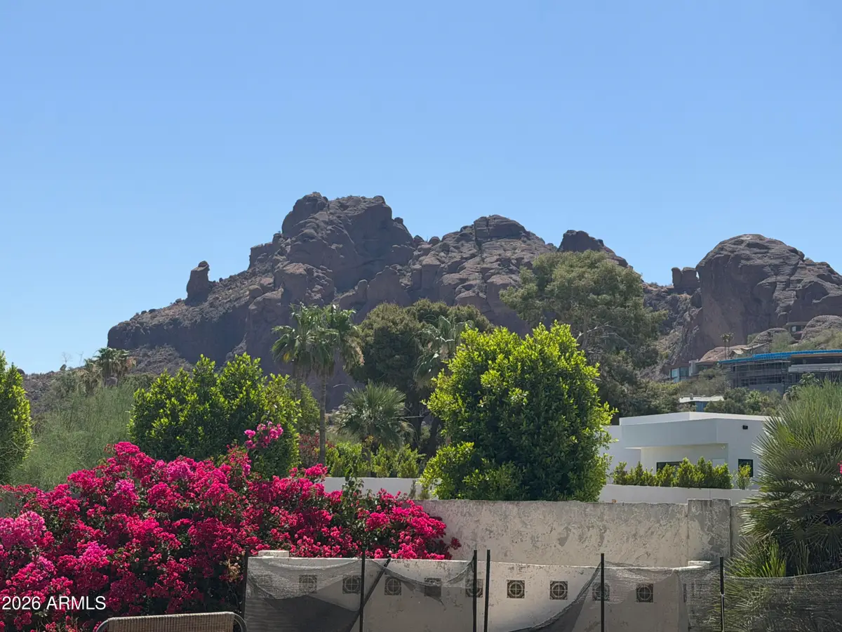 5830 N 44th Place N, Phoenix, AZ 85018 - #1