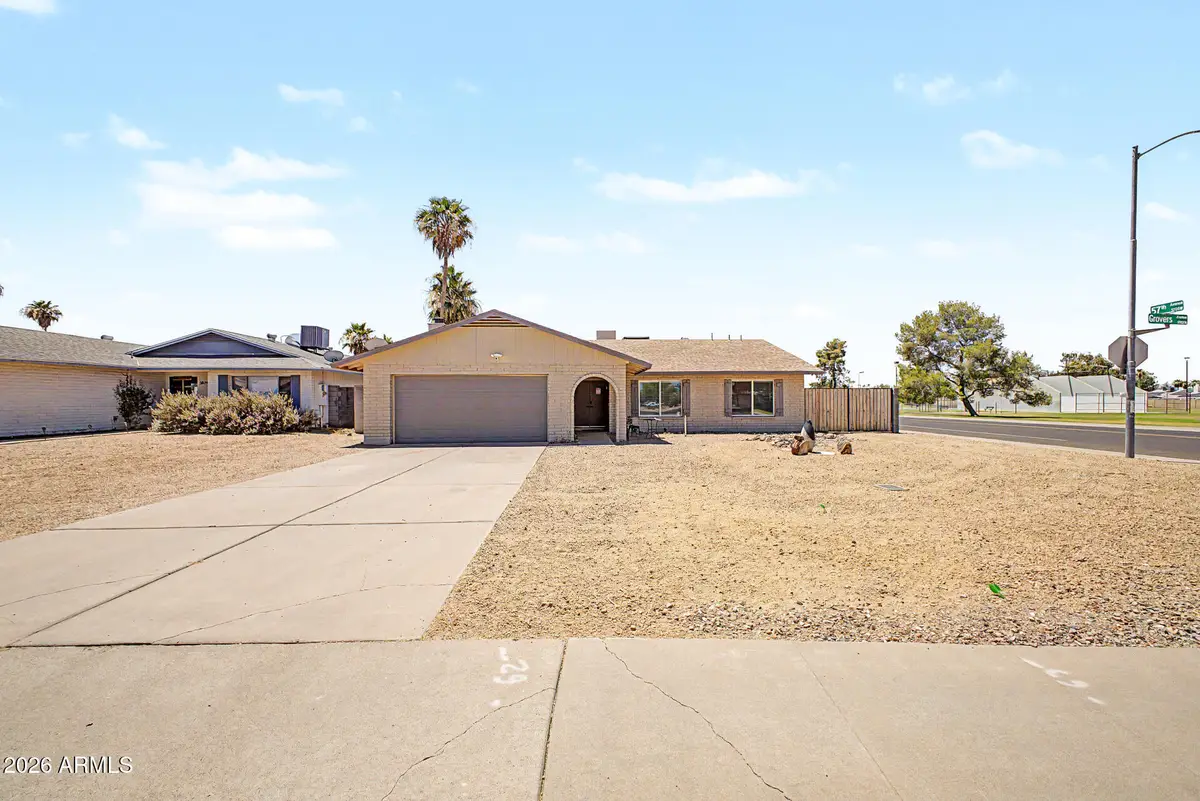 5625 W Grovers Avenue, Glendale, AZ 85308 - #1