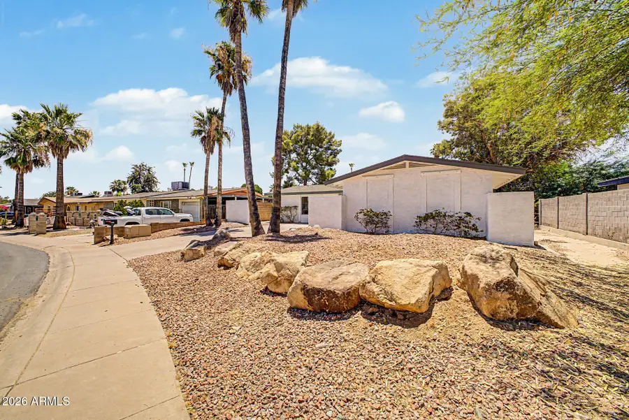 4101 E Alan Lane, Phoenix, AZ 85028 - #3