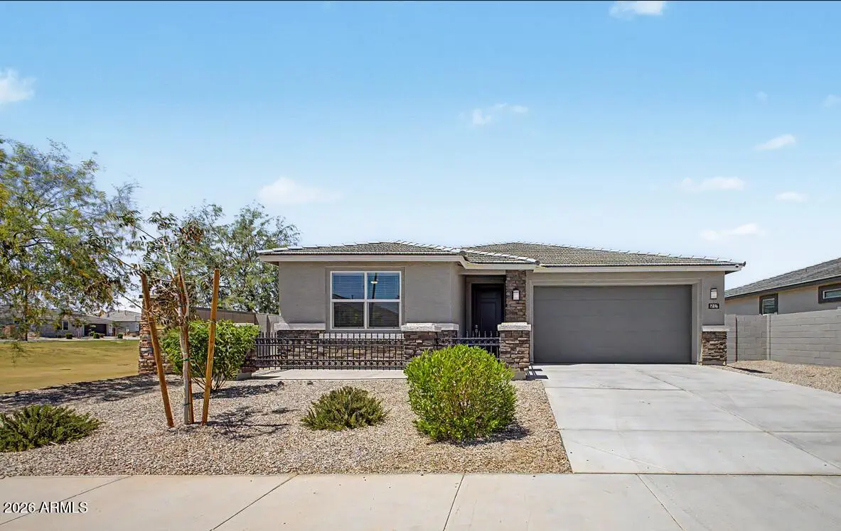 15896 W Desert Hollow Drive, Surprise, AZ 85387 - #1