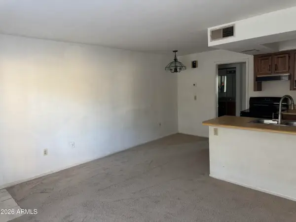 461 W Holmes Avenue #331, Mesa, AZ 85210