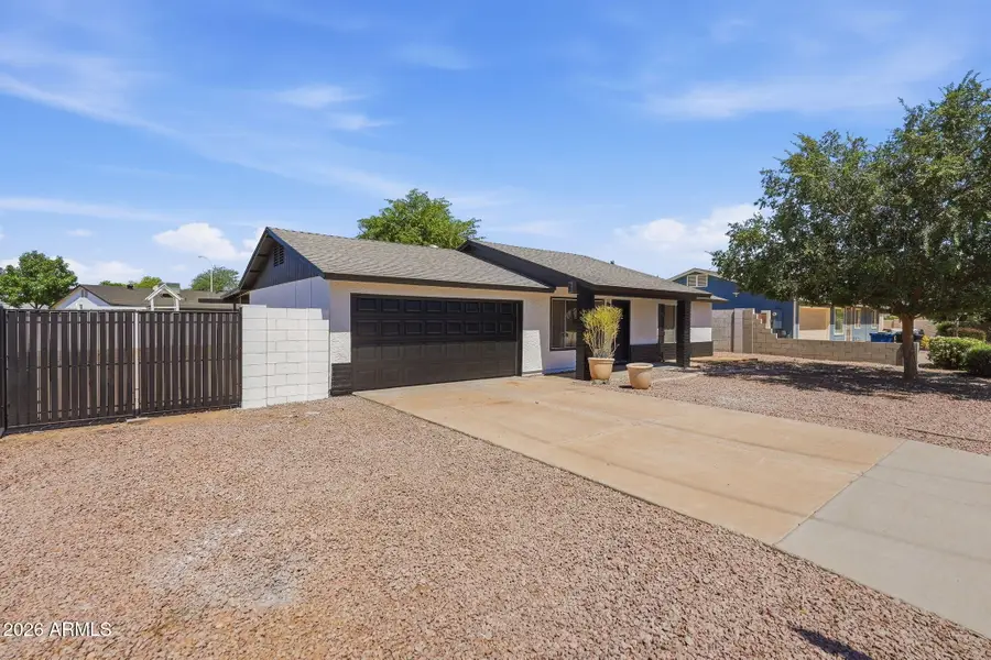 182 S Oak Street, Chandler, AZ 85226 - #3