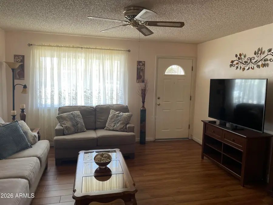 219 W Hunter Street, Mesa, AZ 85201 - #2