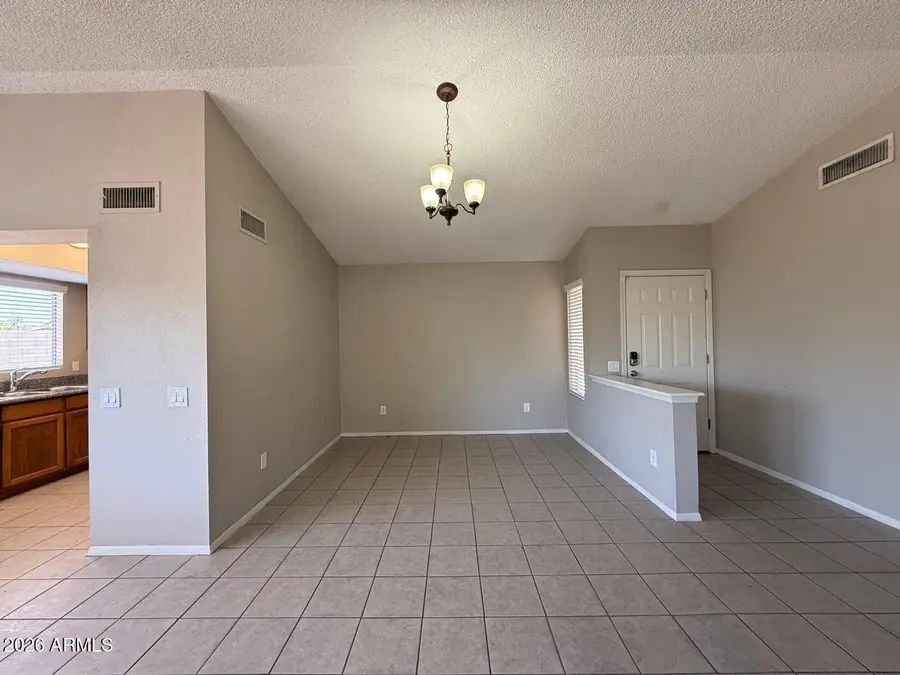 6910 W State Avenue, Glendale, AZ 85303 - #3