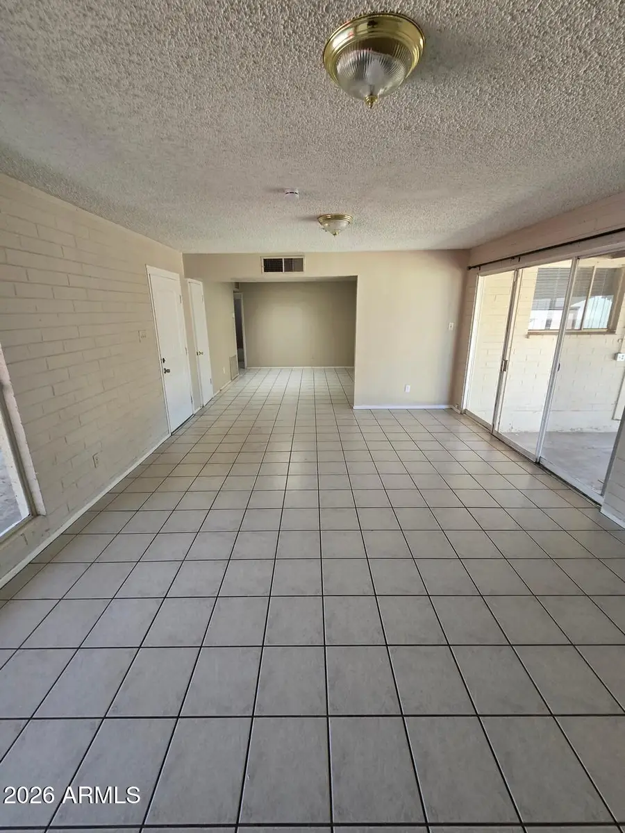 5717 W Heatherbrae Drive, Phoenix, AZ 85031 - #2