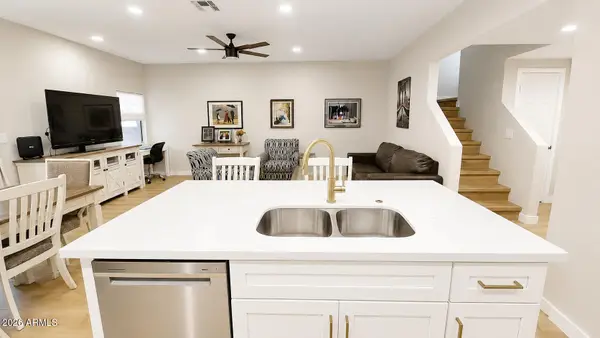 9705 E Mountain View Road #1056, Scottsdale, AZ 85258