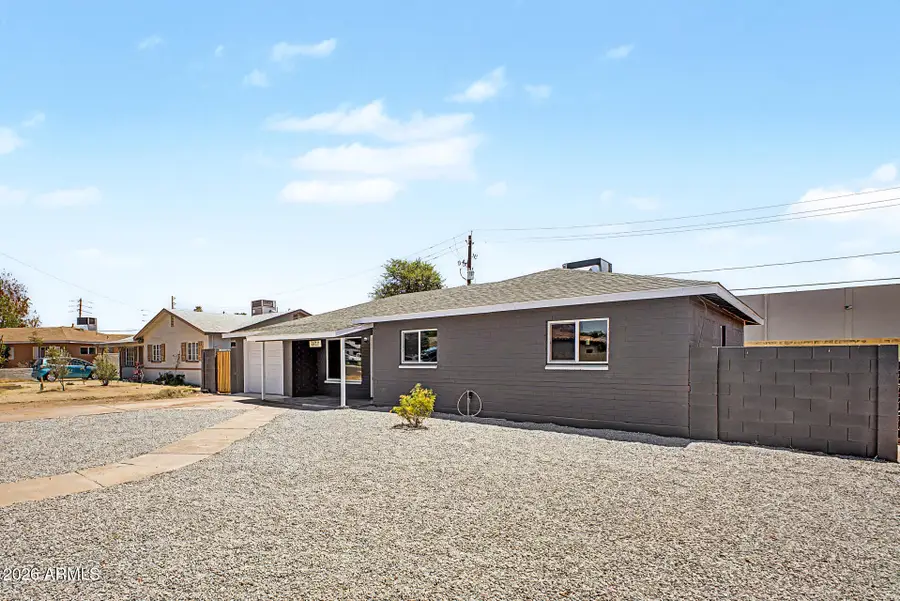4437 E Almeria Road, Phoenix, AZ 85008 - #2