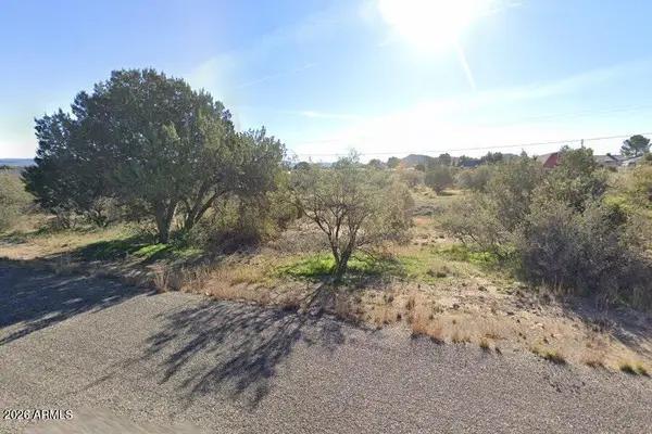 20651 E Mesa Verde Road #236, Mayer, AZ 86333