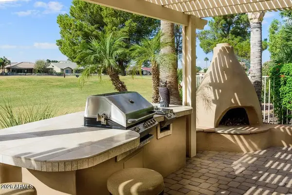9429 E Sunridge Drive, Sun Lakes, AZ 85248