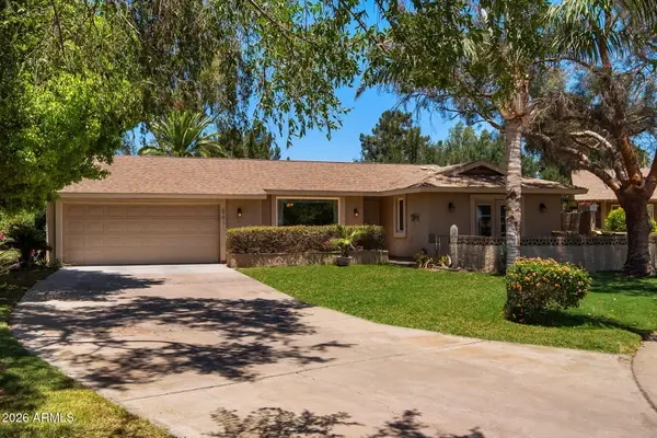 561 Leisure World --, Mesa, AZ 85206