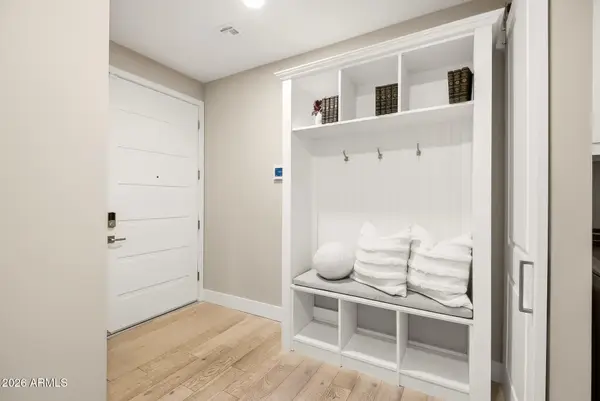 5250 E Deer Valley Drive #258, Phoenix, AZ 85054
