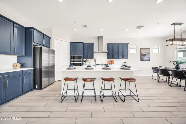 13321 W Dale Lane, Peoria, AZ 85383
