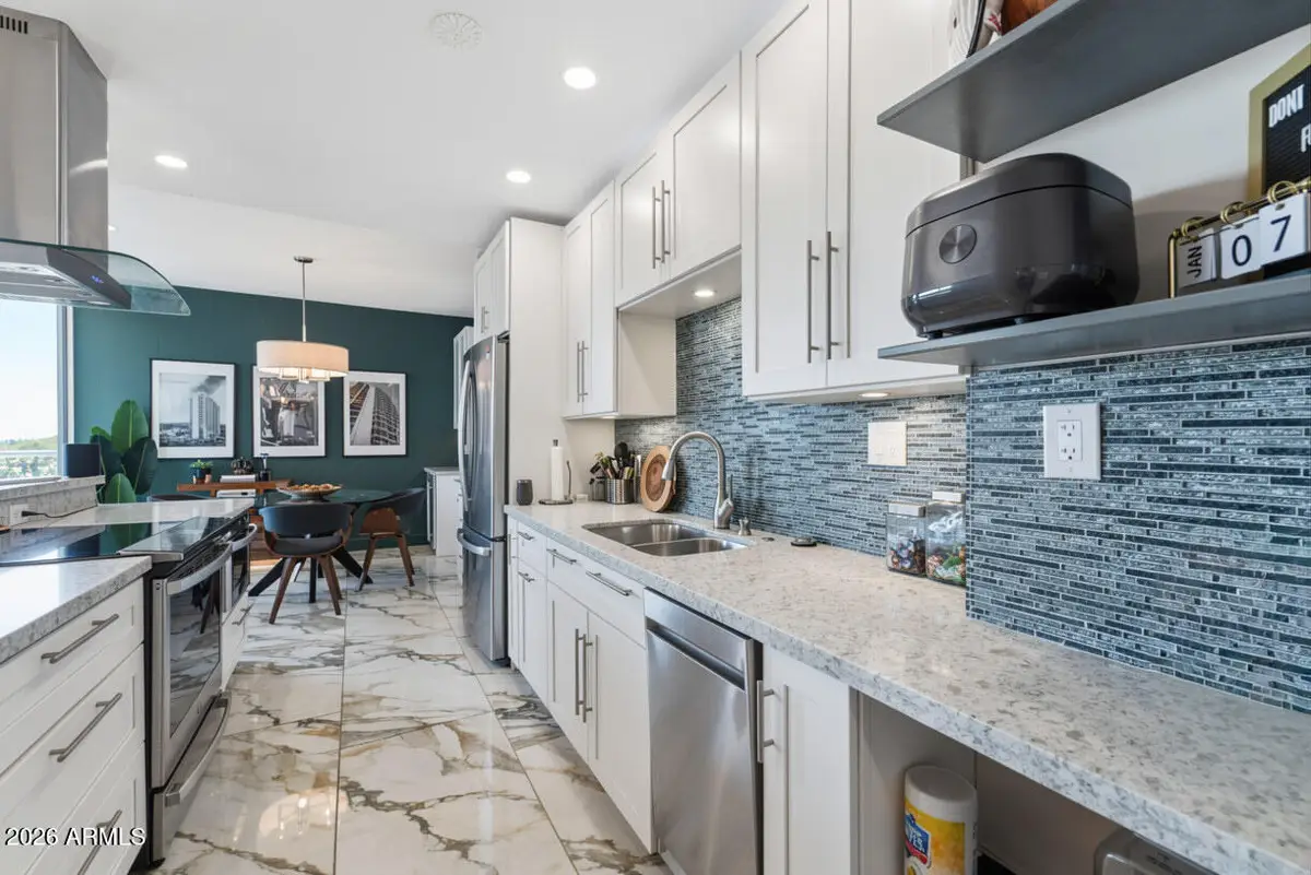 207 W Clarendon Avenue #4B, Phoenix, AZ 85013 - #1