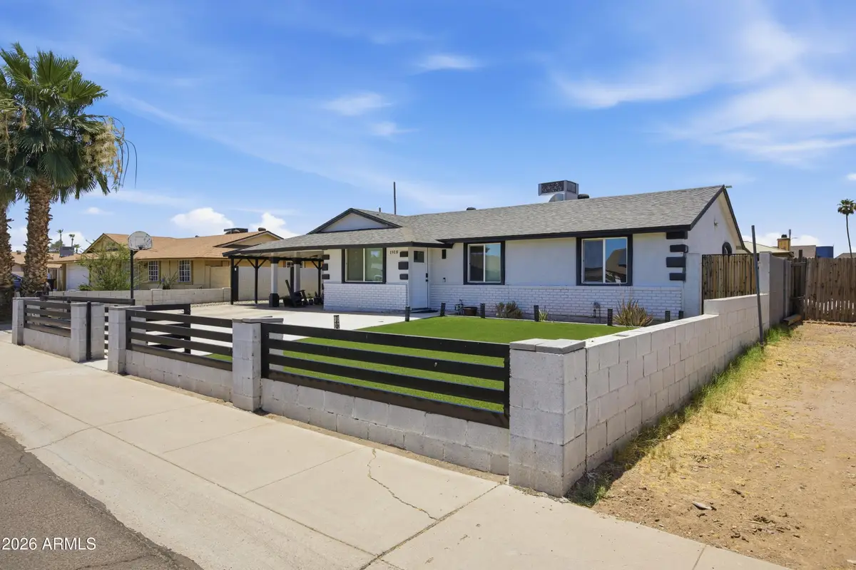 1918 N 42nd Avenue, Phoenix, AZ 85009 - #1