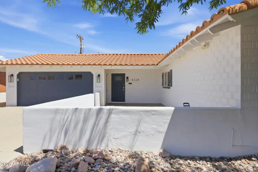 8224 E Devonshire Avenue, Scottsdale, AZ 85251 - #2