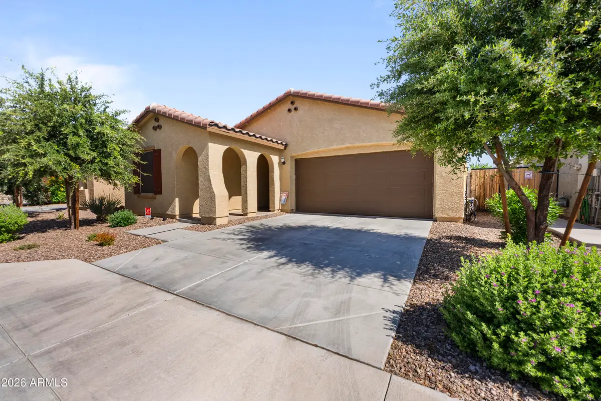 654 E Buckingham Avenue, Gilbert, AZ 85297 - #1