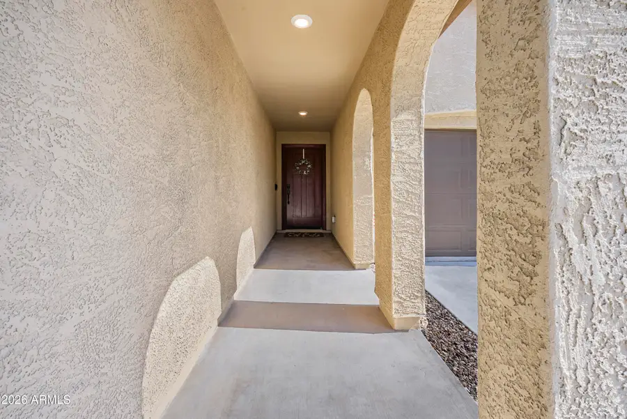 654 E Buckingham Avenue, Gilbert, AZ 85297 - #2