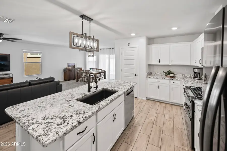 654 E Buckingham Avenue, Gilbert, AZ 85297 - #3