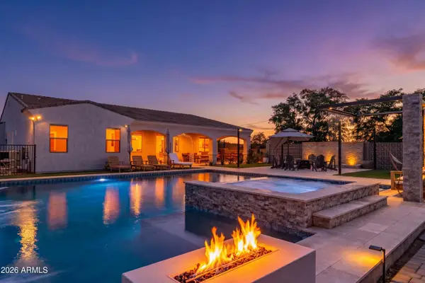 16446 W Pioneer Street, Goodyear, AZ 85338