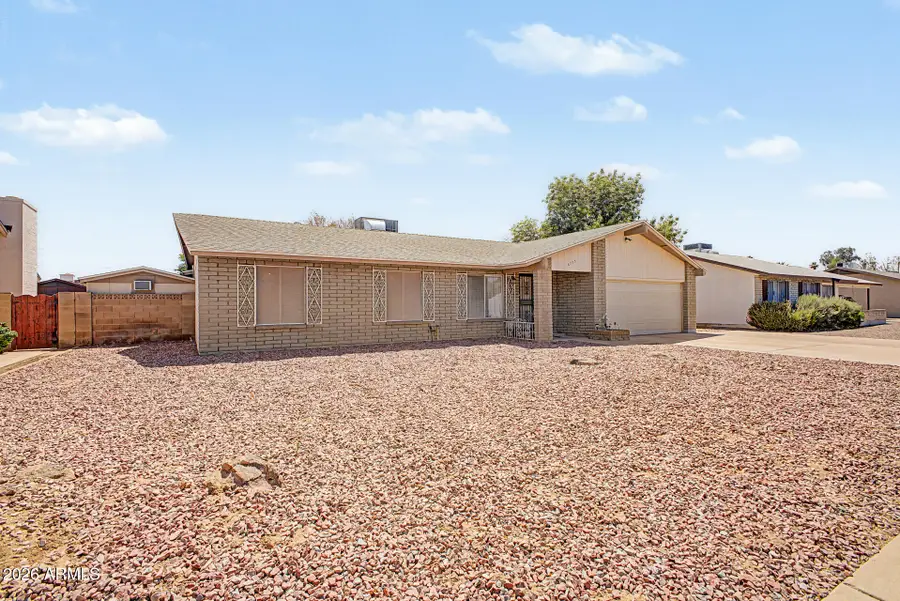 3753 W Dalphin Road, Phoenix, AZ 85051 - #2