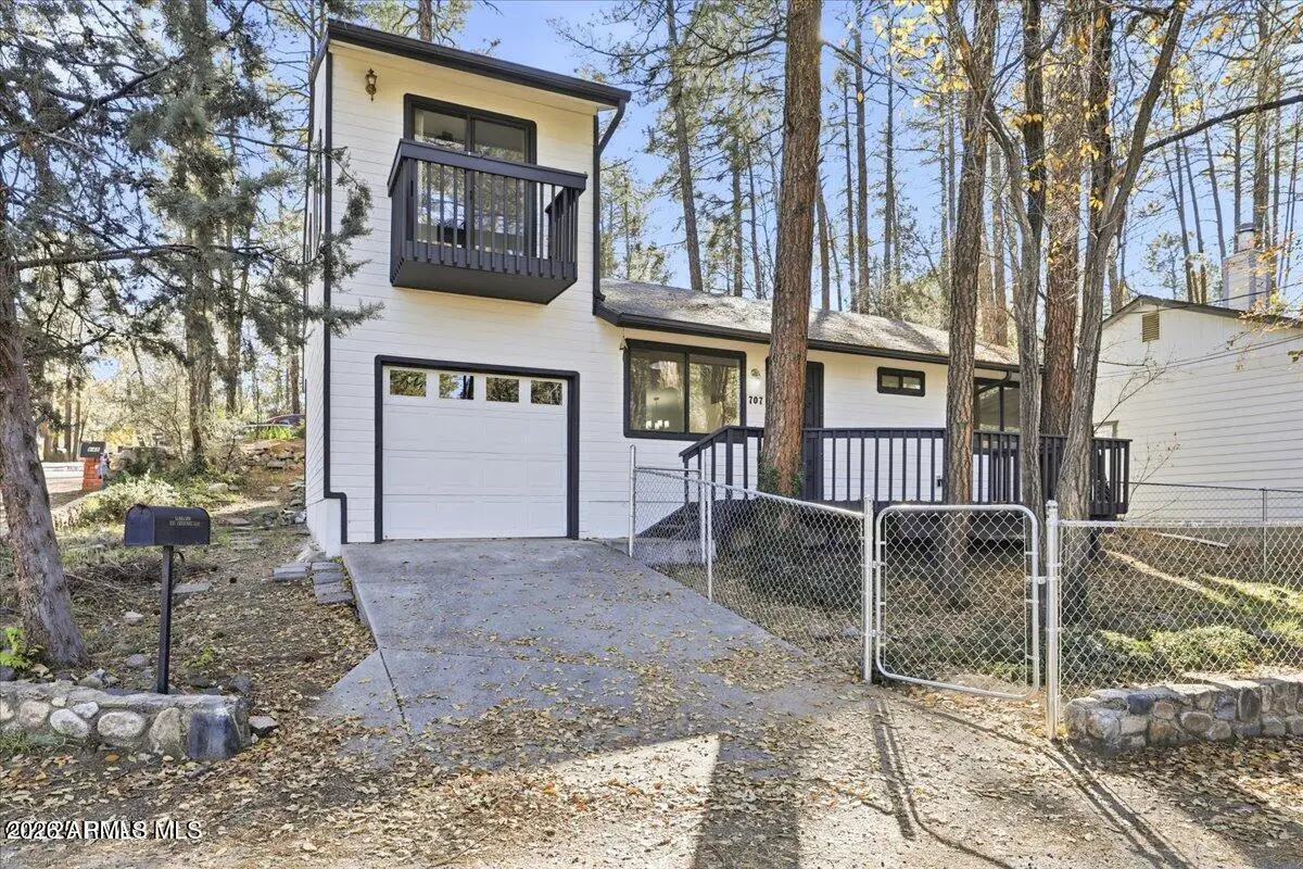 707 Cherokee Road, Prescott, AZ 86303 - #1
