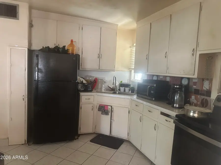 1419 N 28th Place, Phoenix, AZ 85008 - #2