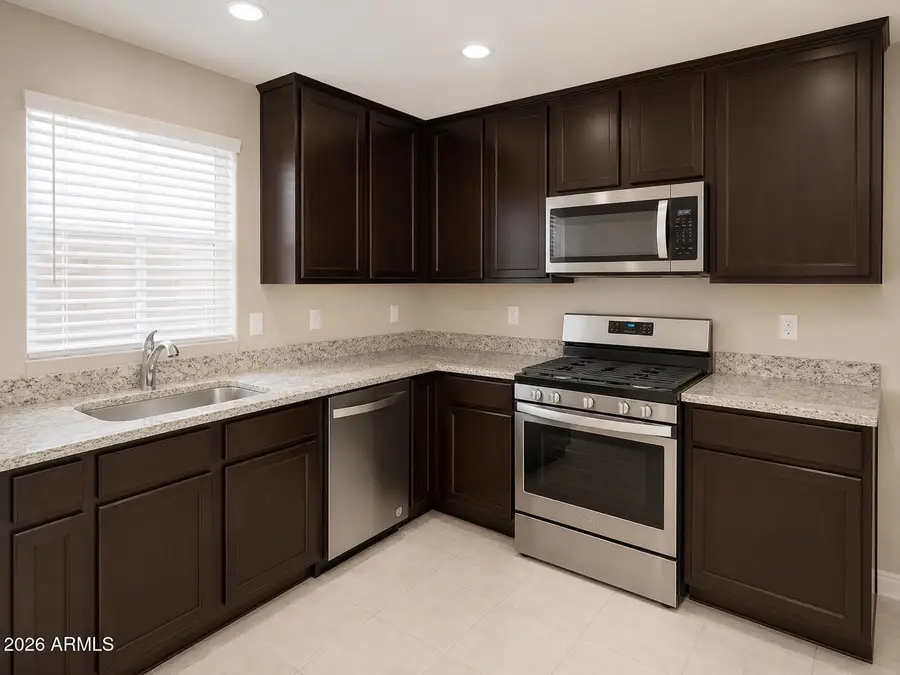 8247 W Illini Street, Phoenix, AZ 85043 - #3