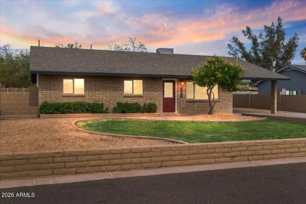 13829 N 10th Place, Phoenix, AZ 85022