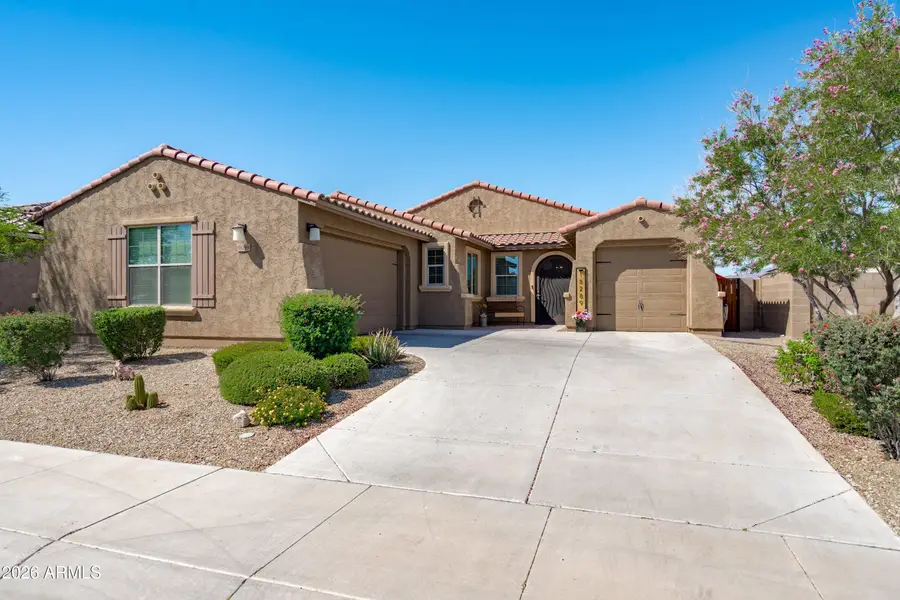 18289 W Raven Road, Goodyear, AZ 85338 - #3