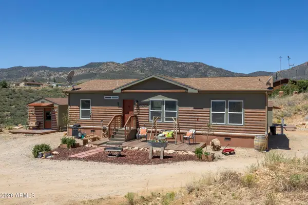 9355 E Wolf Road, Dewey, AZ 86327
